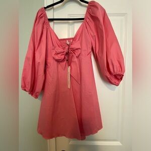 NWT Mustard seed size large romper. Pink/coral smoke free home.